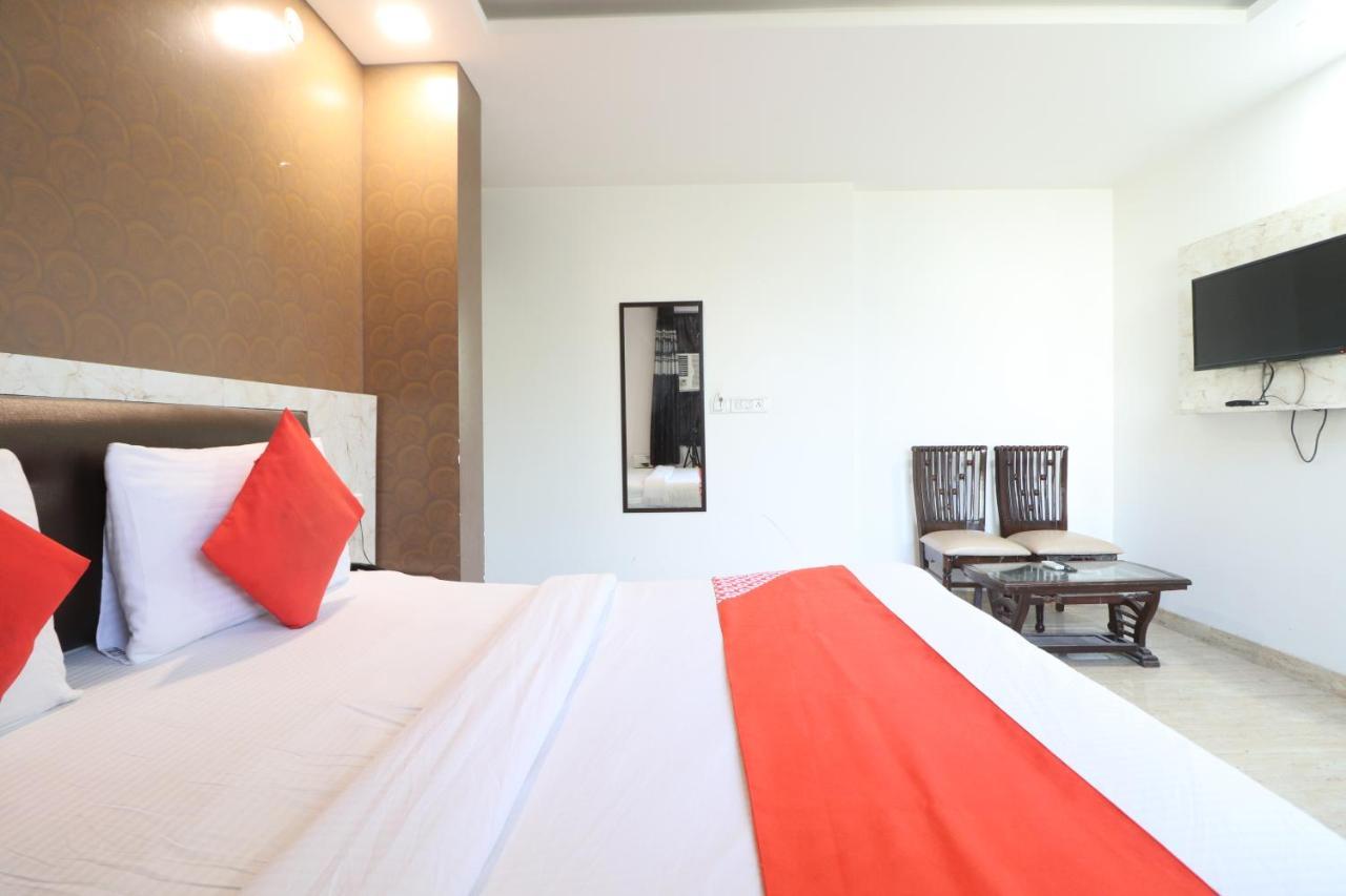 Hotel Airlift At Delhi Airport New Delhi Exterior photo